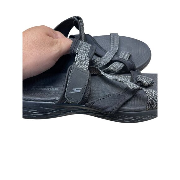 Skechers Performance Women's on the Go 600 Glow Sport Sandal Black Gray Size 9 - Picture 3 of 8